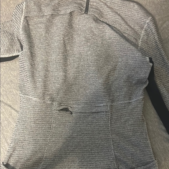 Lululemon Jacket - Picture 3 of 7